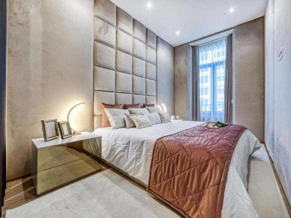 Stunning Near Avenue Liberdade Apartment Lisbon