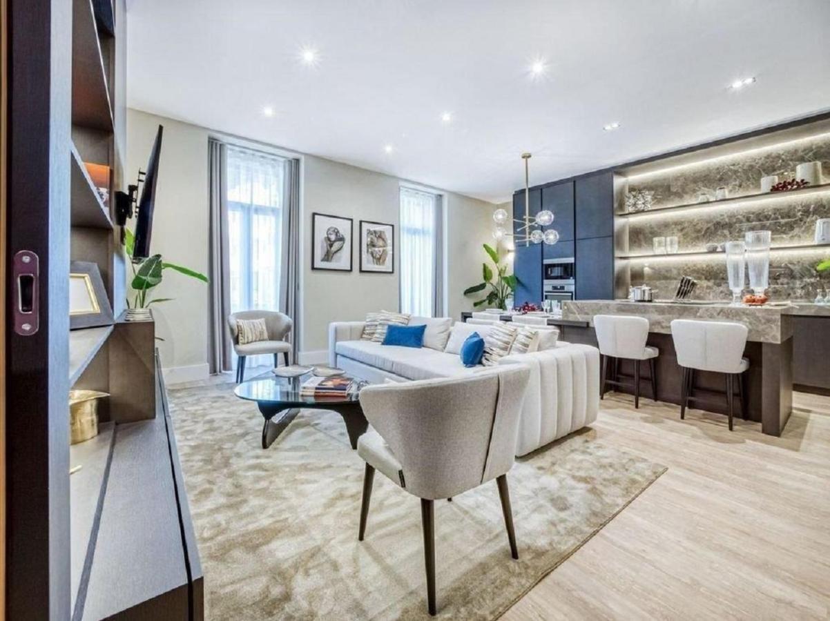 Stunning Near Avenue Liberdade Apartment