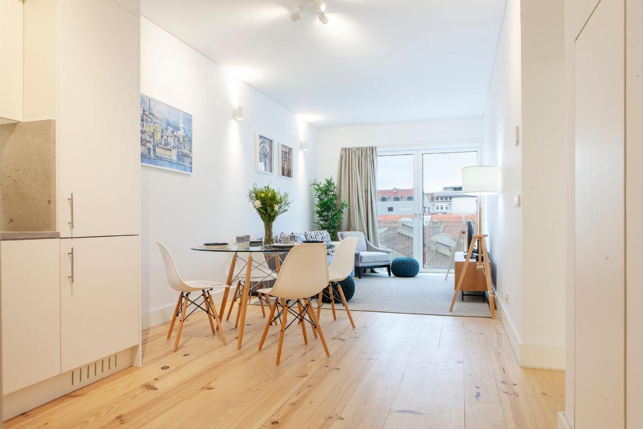 Santos Design Flat By Lovelystay * Lisbon