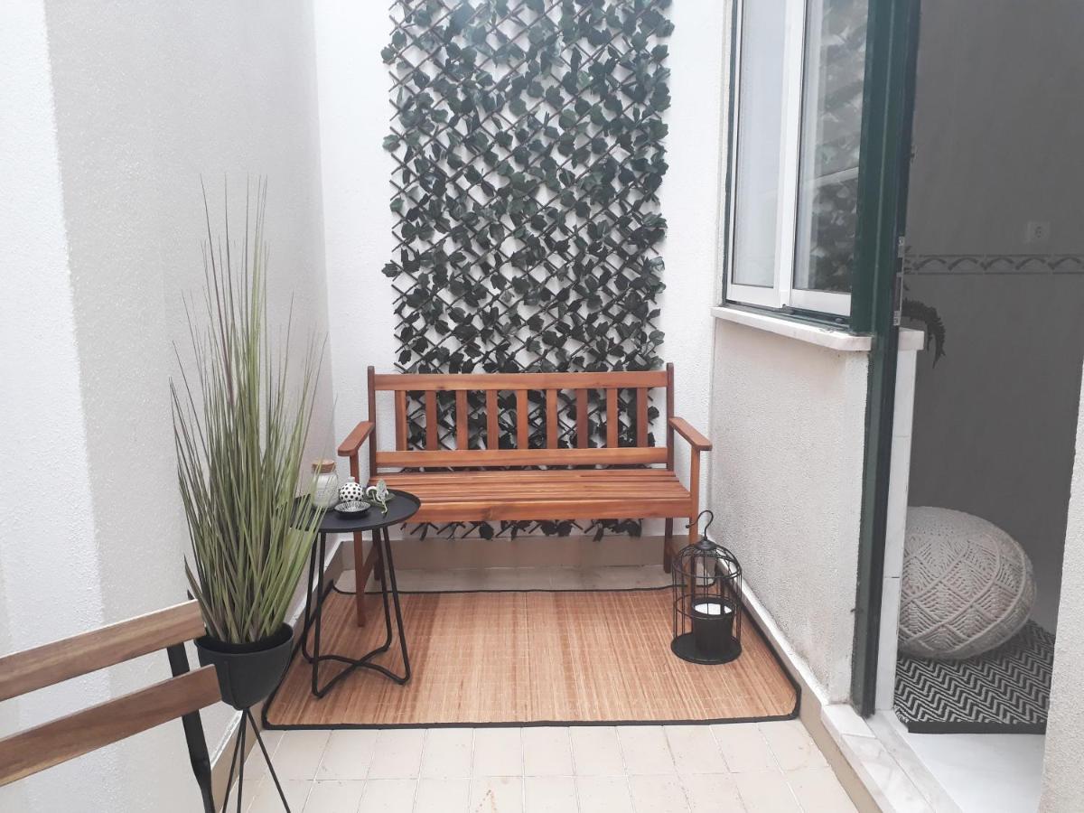 Nas Olaias A 5 Minutos Da Faculdade Isel E Ist Apartment Lisbon