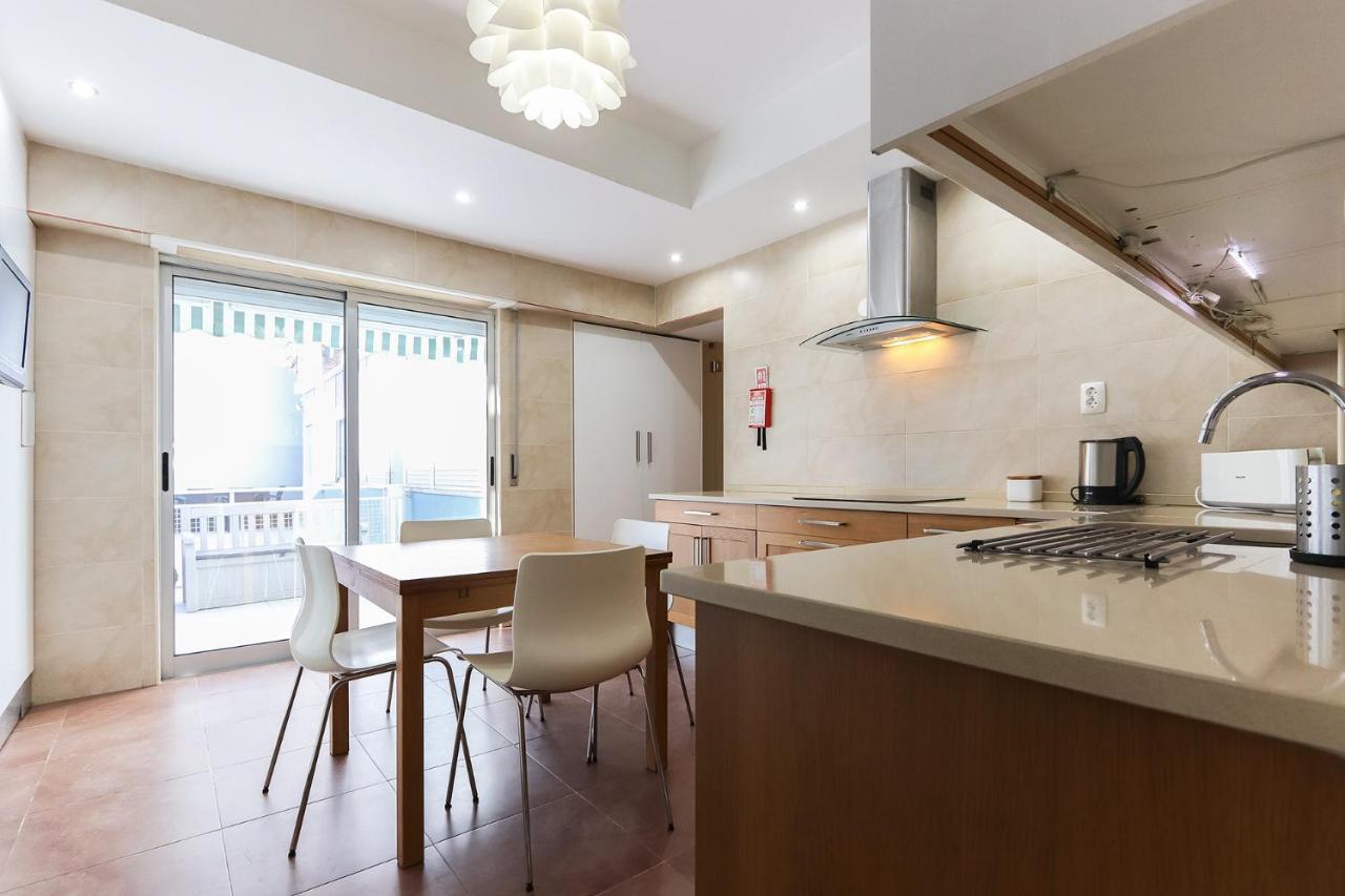 Almirante Terrace By Homing Apartment *