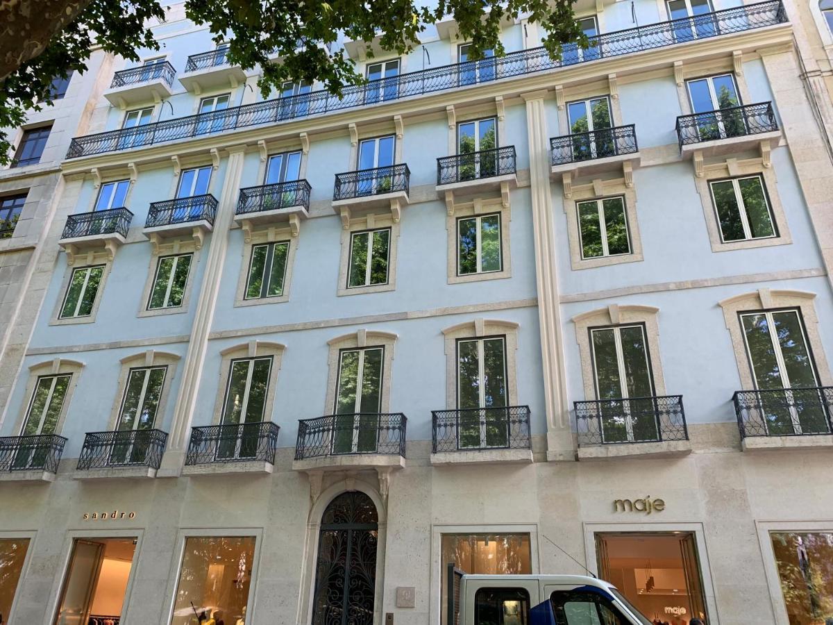 New!! Luxury Avenida Da Liberdade Flat- With Rooftop And Pool Lisbon