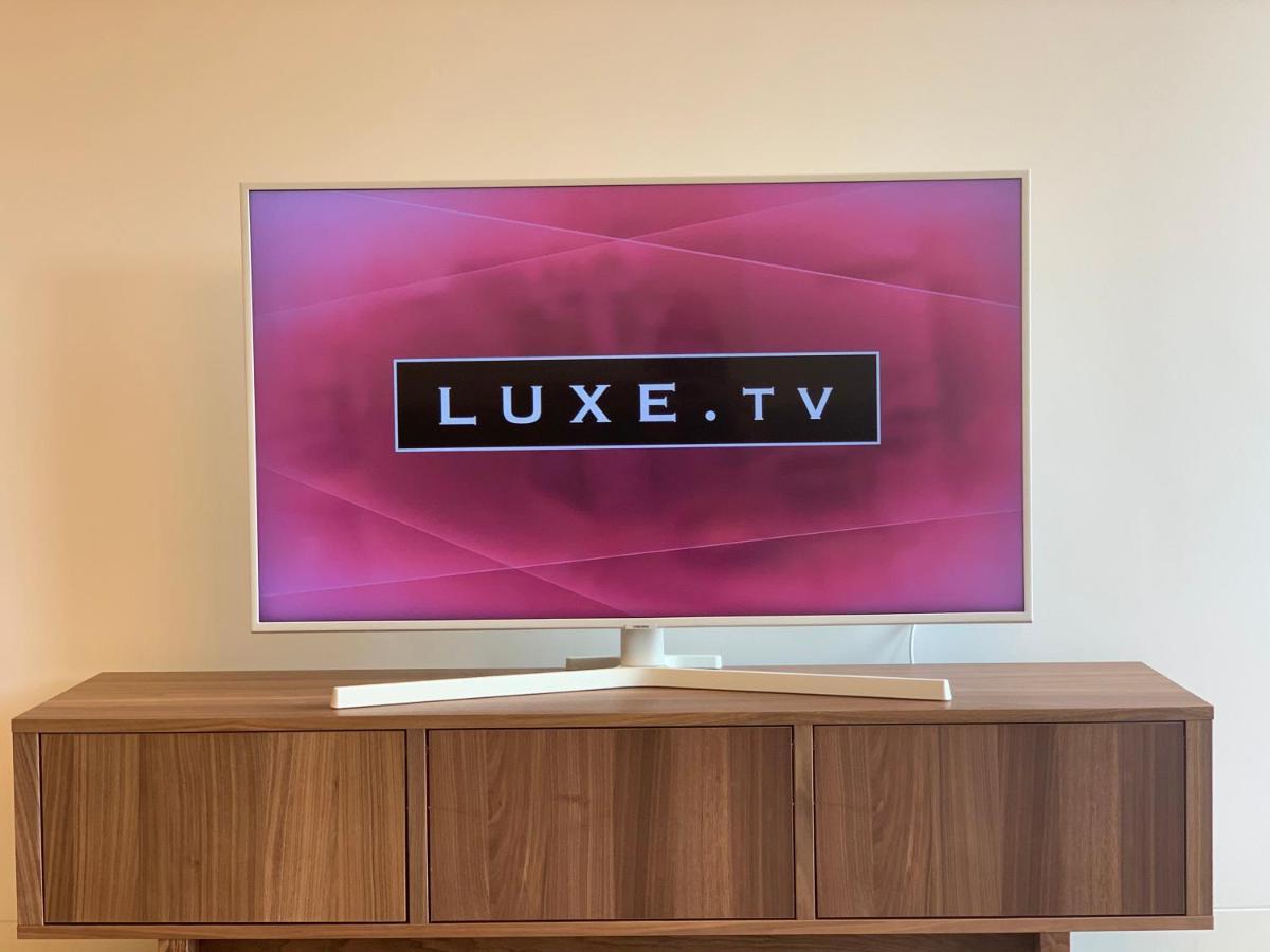 New!! Luxury Avenida Da Liberdade Flat- With Rooftop And Pool * Lisbon
