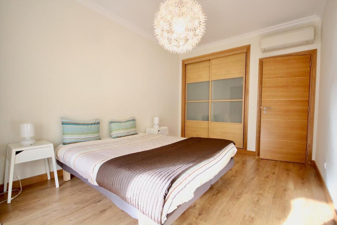 Cozy Orange Telheiras Apartment Lisbon