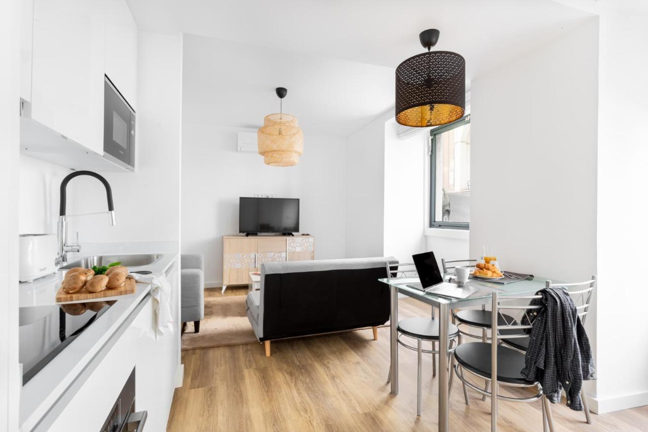Altido Modern Self-check In Studio In Estrela Apartment *