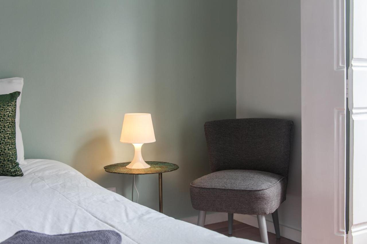Spacious, Bright And Newly Renovated 2 Bedroom Apartment, Historical Center, Madragoa Apartment