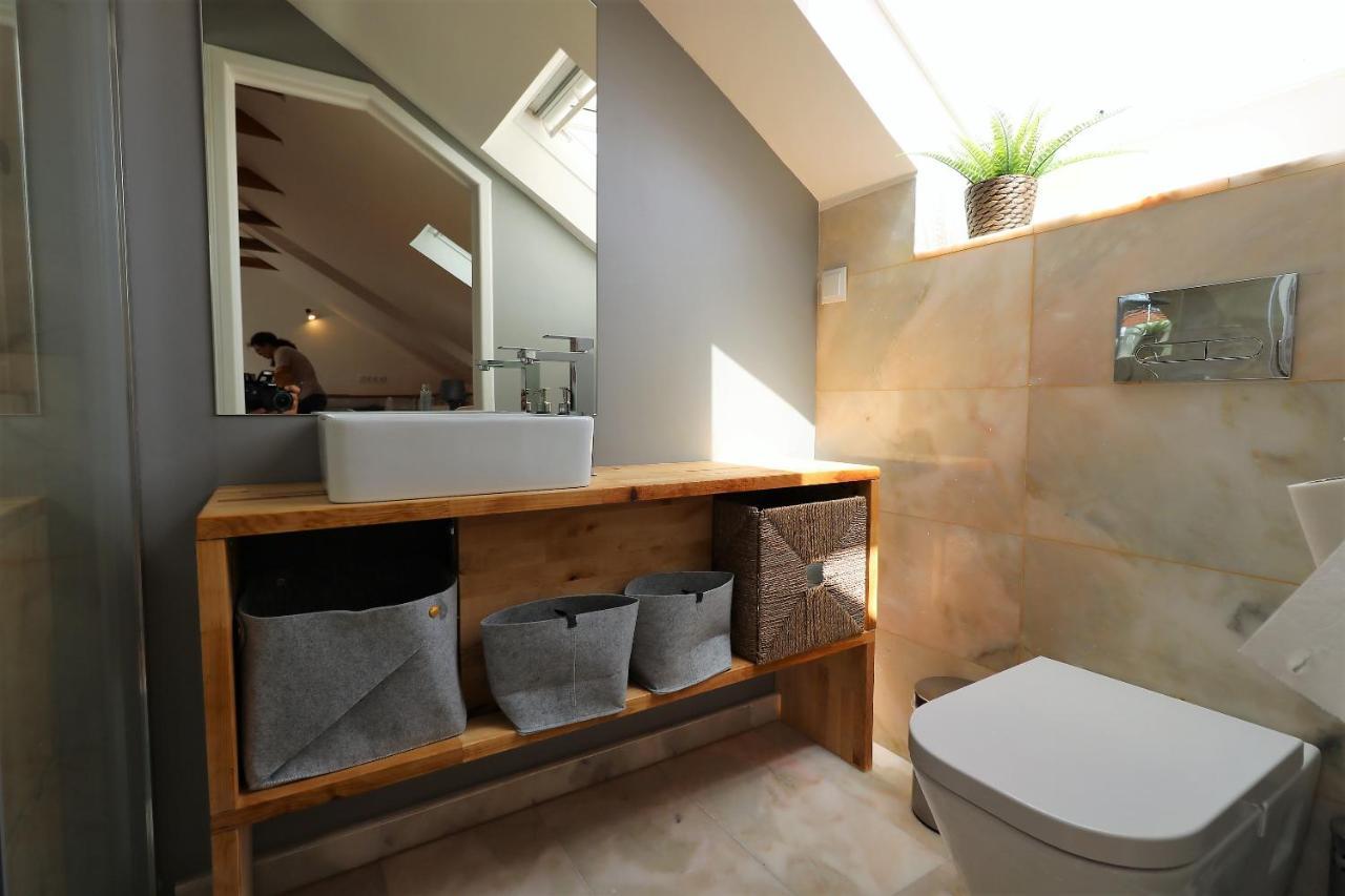 Apartment Castleviewattic Lisbon