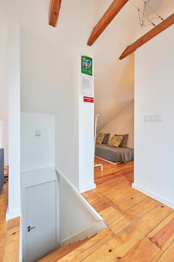 Apartment Castleviewattic Lisbon