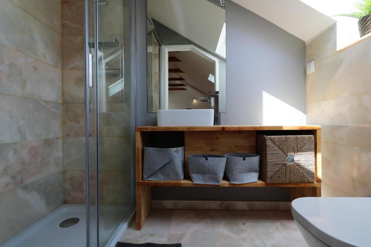 Apartment Castleviewattic Lisbon