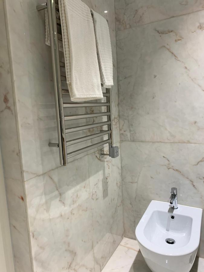Apartamento New!! Luxury Avenida Da Liberdade Flat- With Rooftop And Pool Lisboa