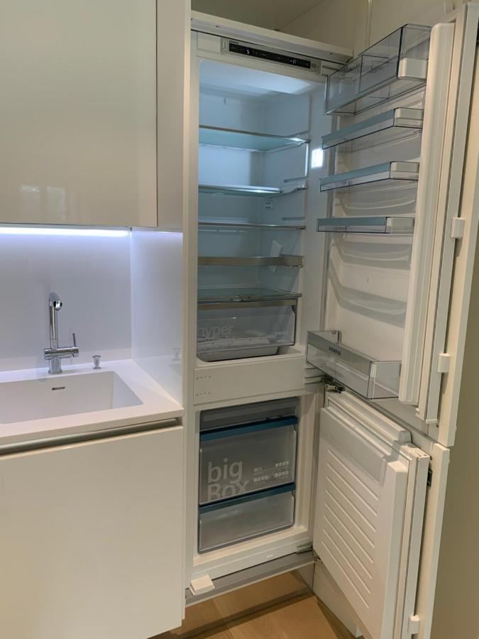 New!! Luxury Avenida Da Liberdade Flat- With Rooftop And Pool Lisbon