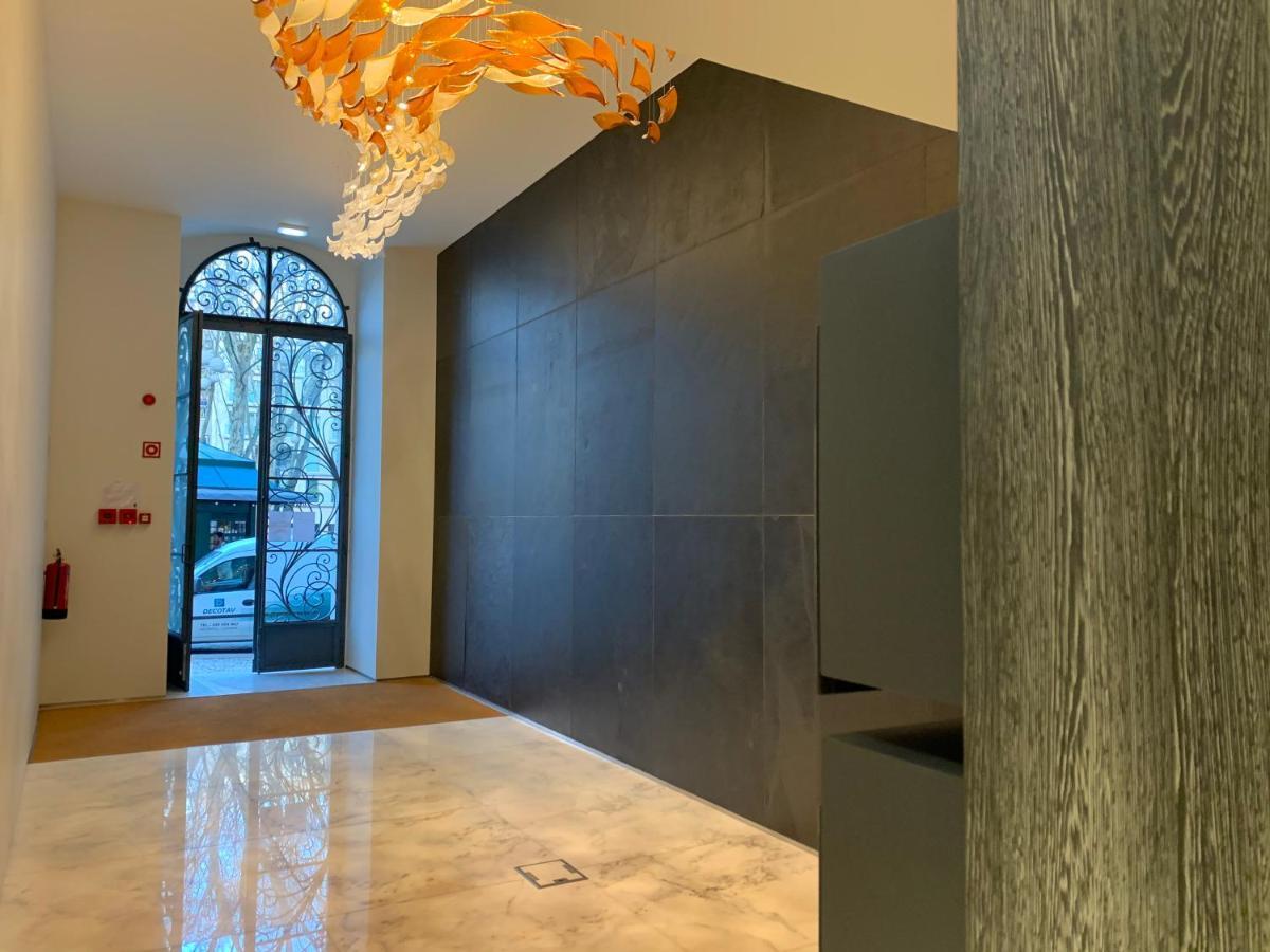New!! Luxury Avenida Da Liberdade Flat- With Rooftop And Pool *