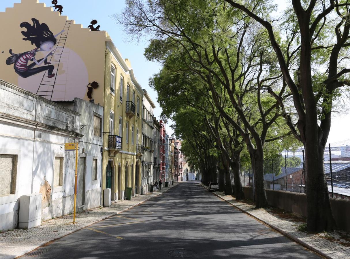 The Monkey Flat * Lisbon