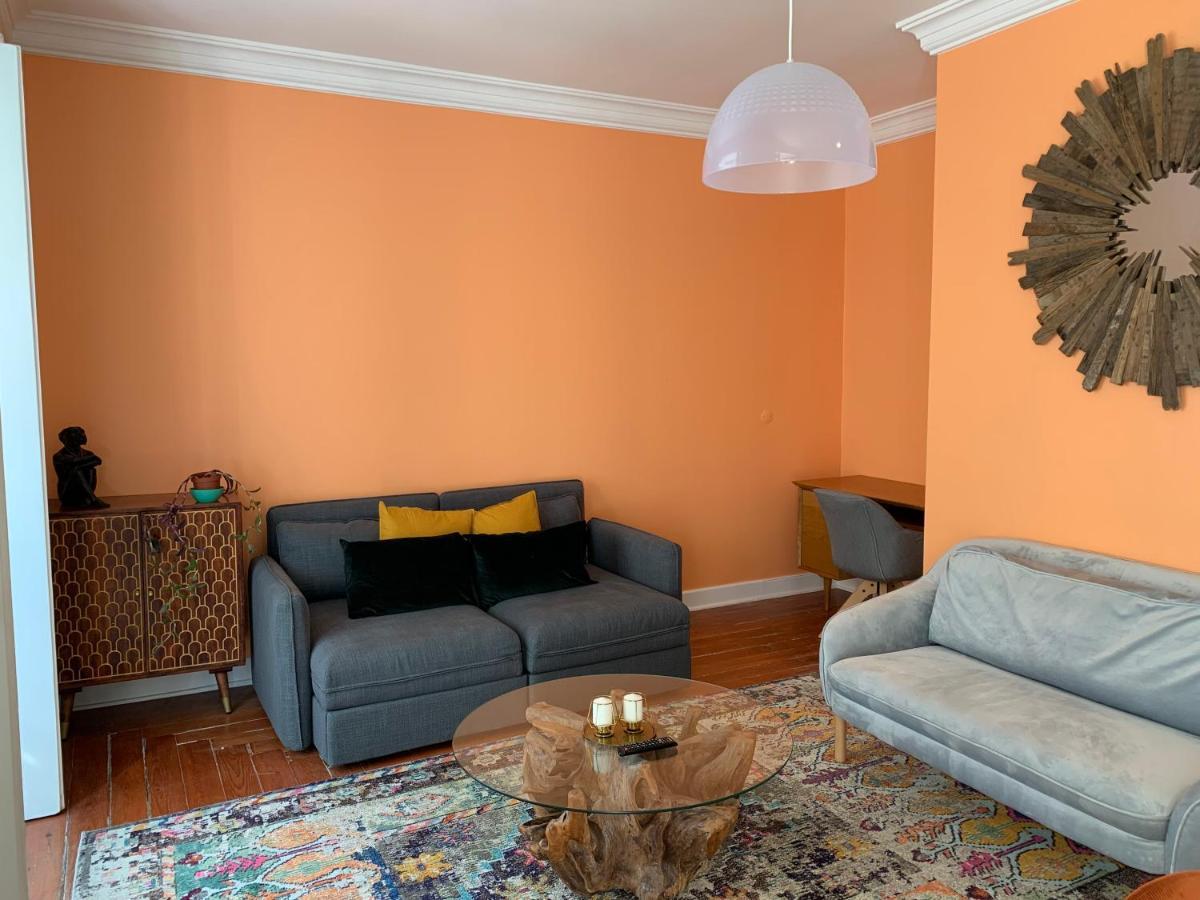Apartment Spacious 1 Bedroom With A Parking Spot In Chiado Lisbon
