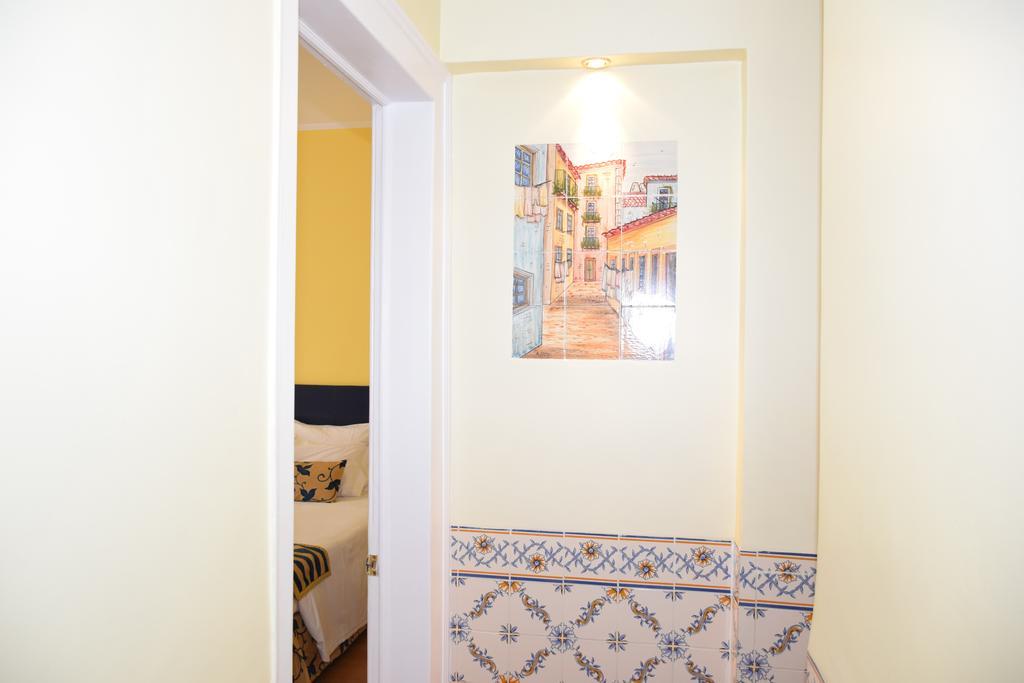 Pensao Flor Da Baixa Guest house