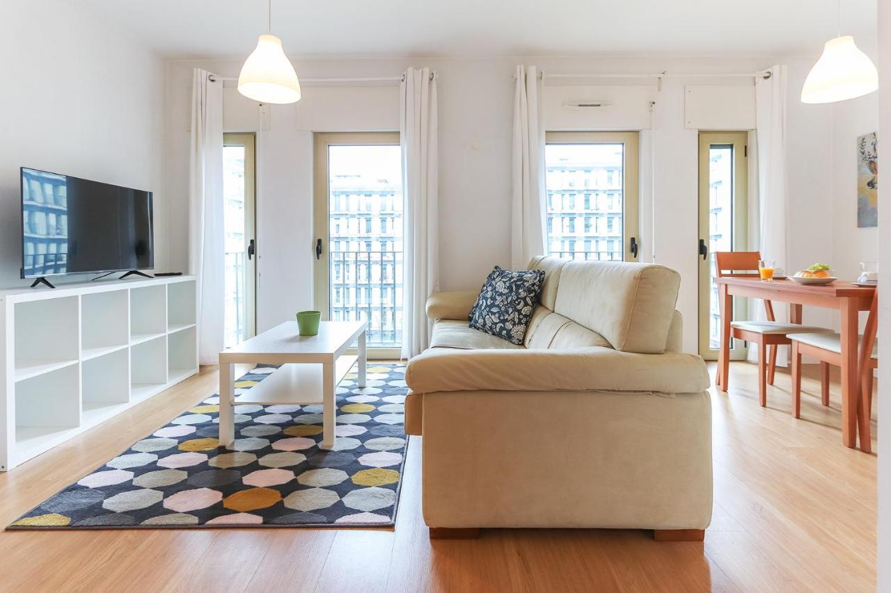 Portucale ! Charming Loft With Garage Apartamento *