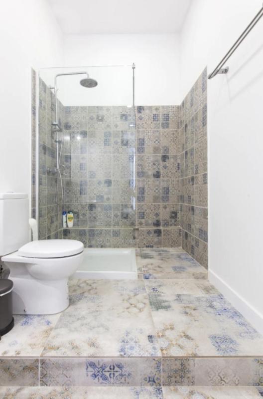 Beautiful 2br High Ceiling/50m From Timeout Market Lisboa