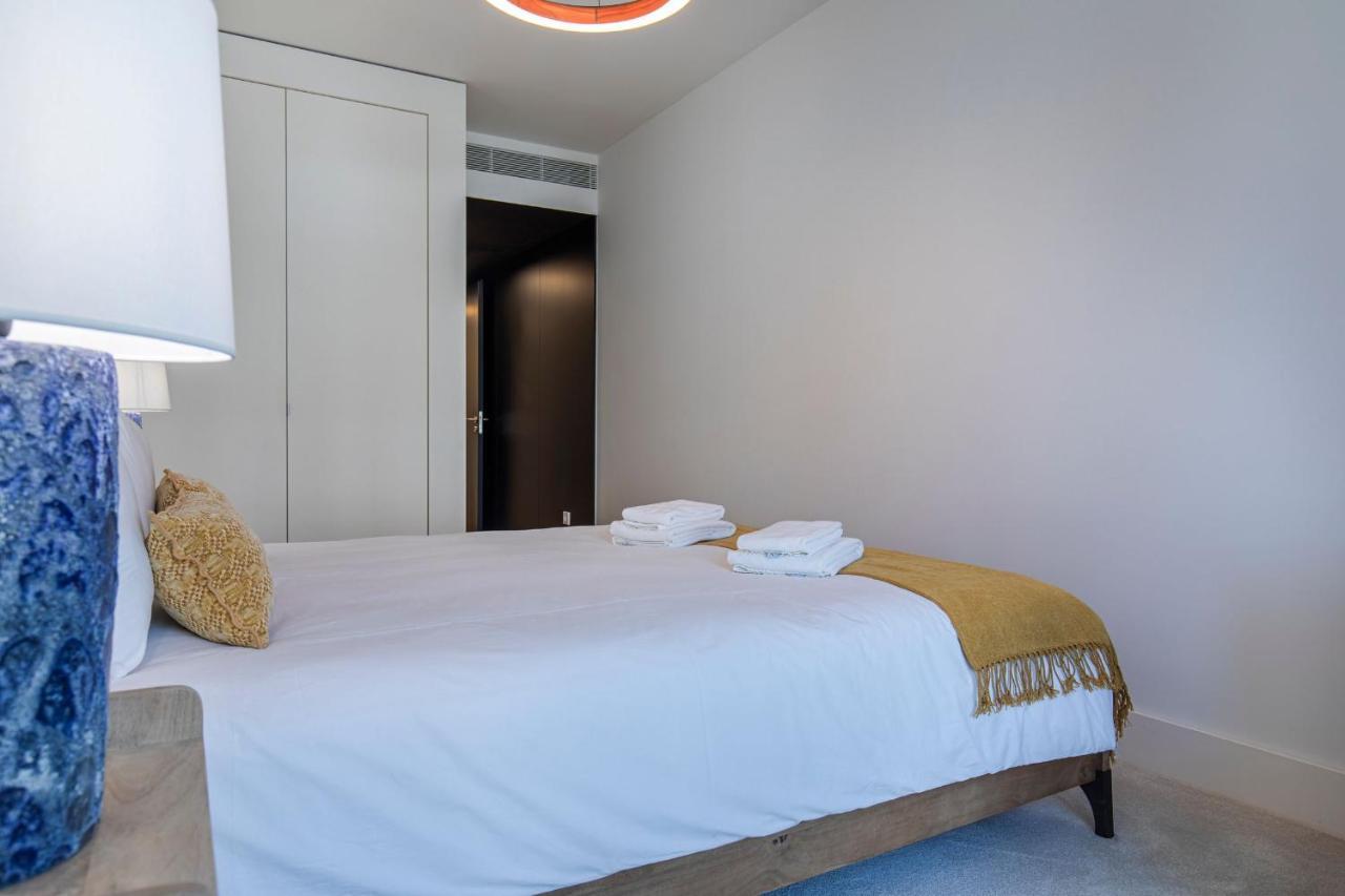 Stunning In Heart Of By Lovelystay Lisbon