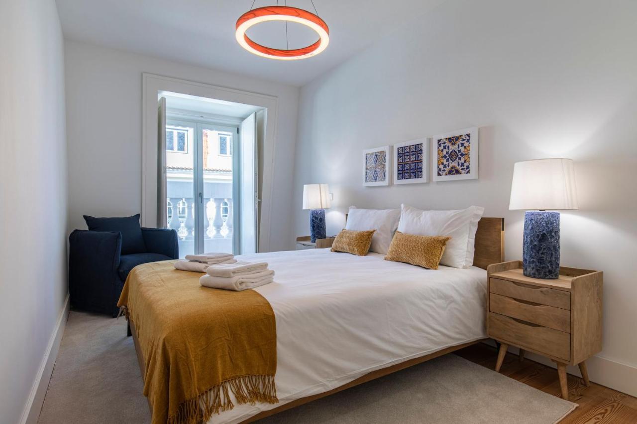 Stunning In Heart Of By Lovelystay Lisbon