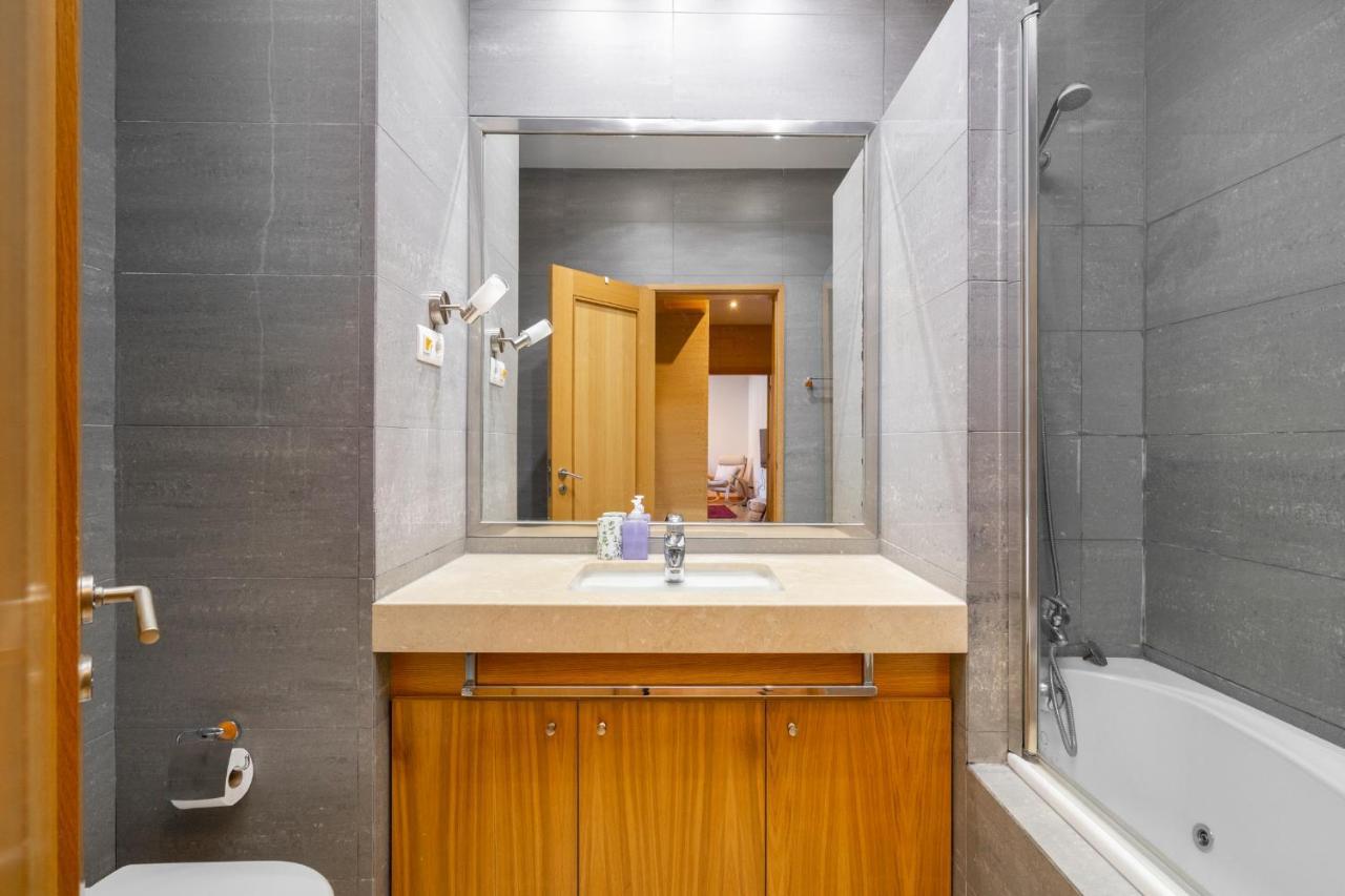 Apartment Whome Ajuda 31 Premium W/ Elevator & Parking Lisbon