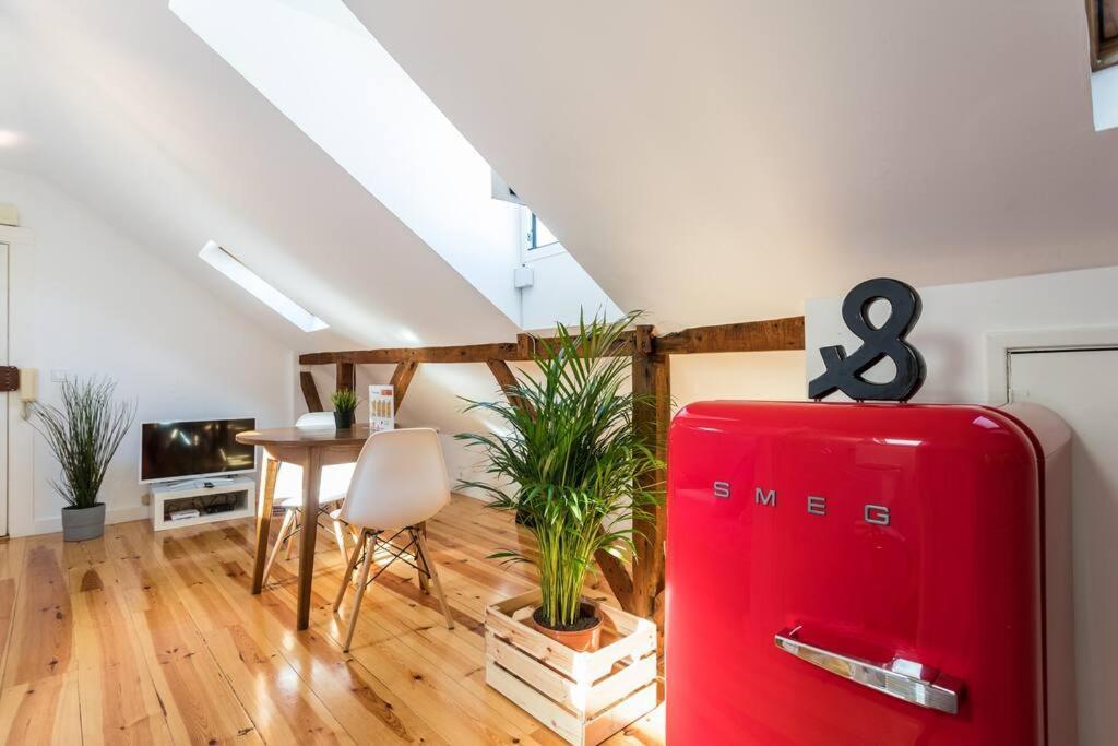 Principe Real Beautiful Studio Apartment