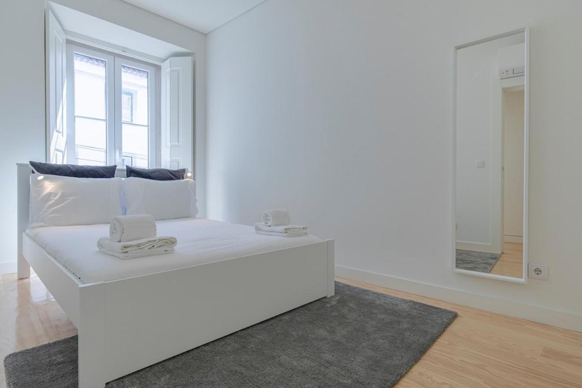Apartment Joao Da Mata 2 Bedroom With Pool By Innkeeper