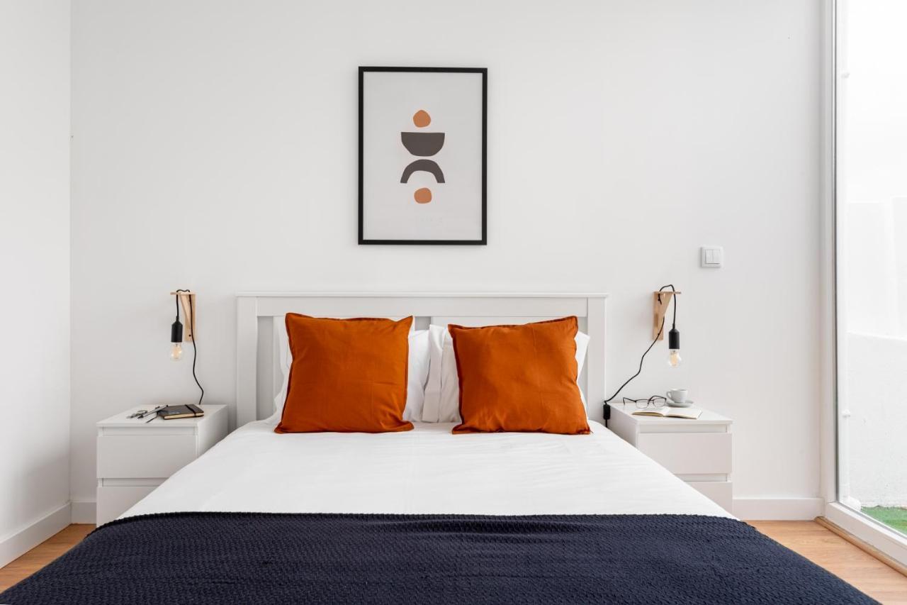 Apartment Altido Brand New Elegant With Terraces In Ajuda *