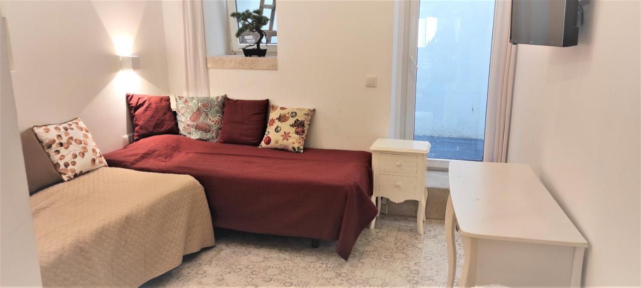 Amalia Near Rossio Square Guest house Lisbon