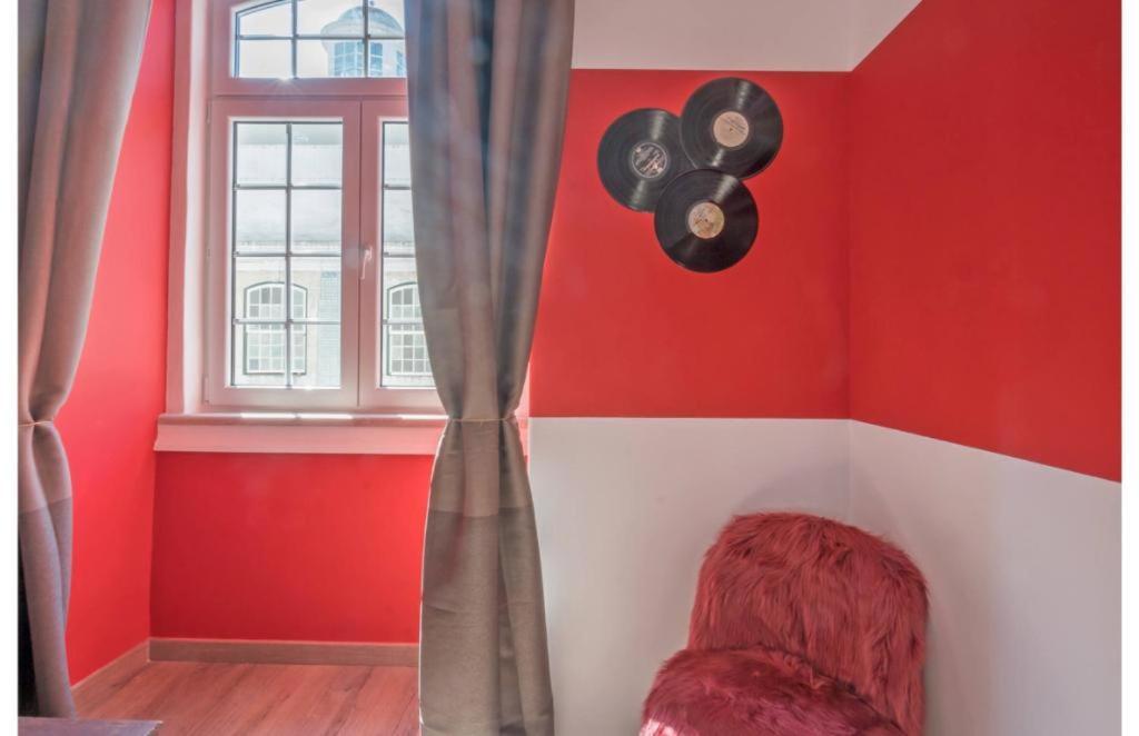 Cais Do Sodre - Nearby Pink Street, Time Out Market By Ld * Lisbon