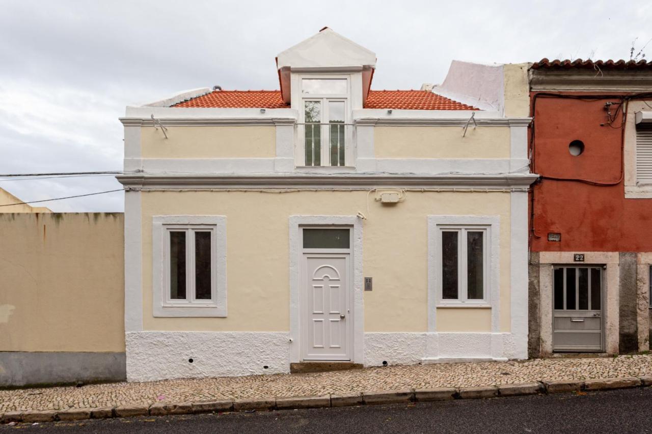 Altido Brand New Elegant With Terraces In Ajuda *