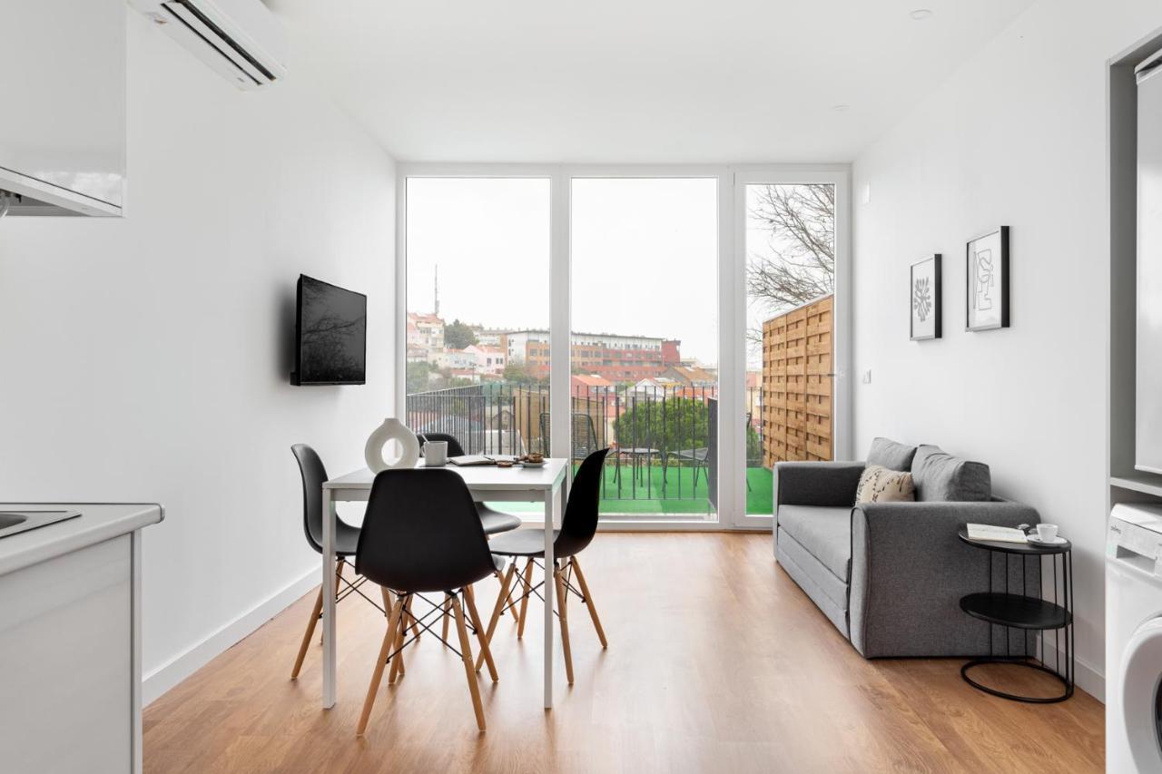 Altido Brand New Elegant With Terraces In Ajuda