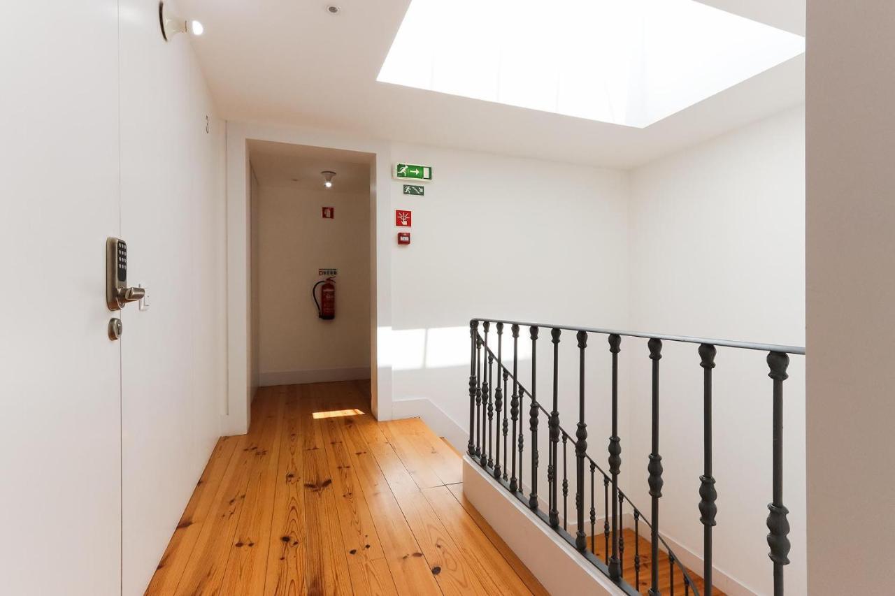 Combro By Homing Apartamento
