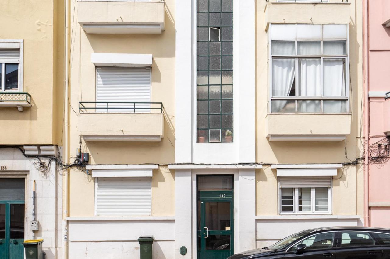 Akicity Sete Rios Iris Apartment