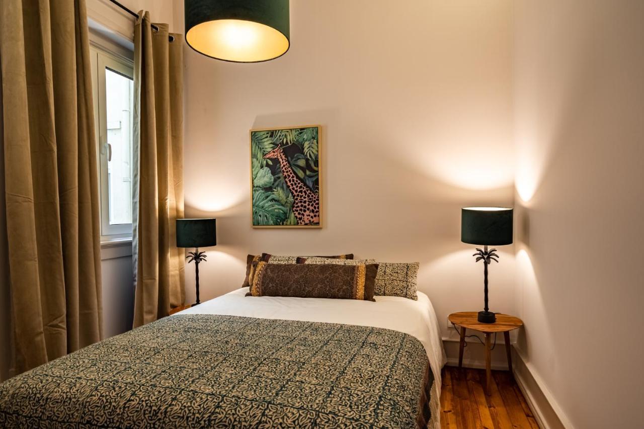 Apartment Akicity Sete Rios Iris *