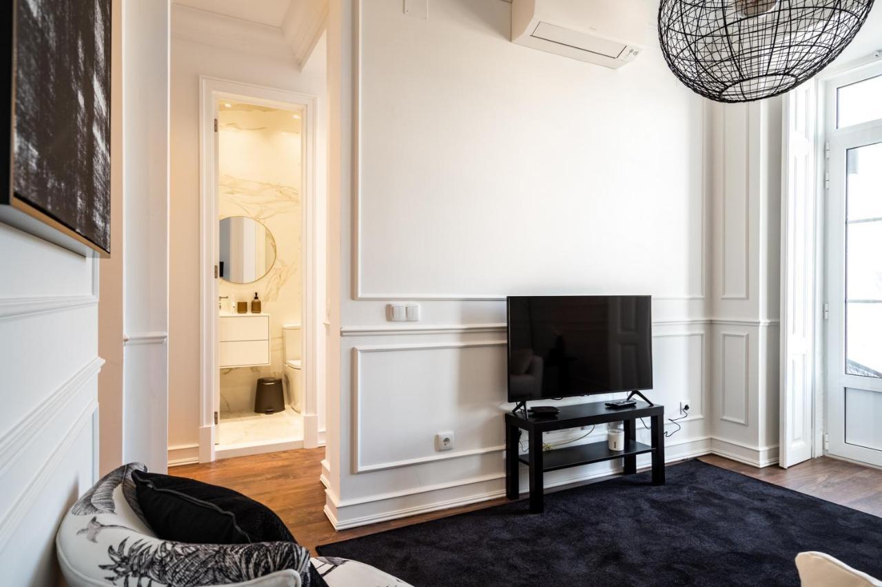 Apartment Akicity Campolide Selected