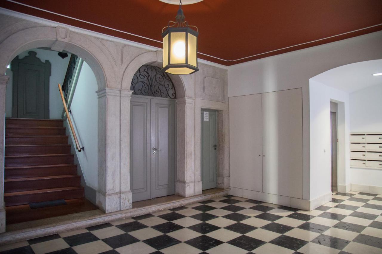 Flh Chiado Artsy Duplex Apartment Lisbon