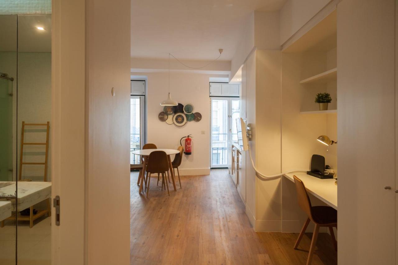 Flh Santa Catarina Lovely Apartment Lisbon