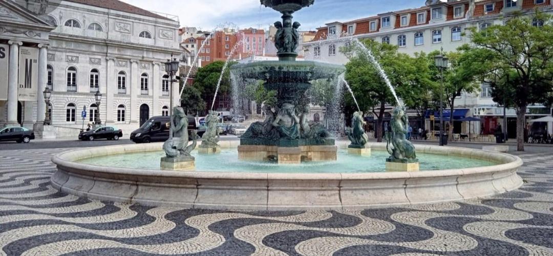 River Center Downton Apartment Lisbon