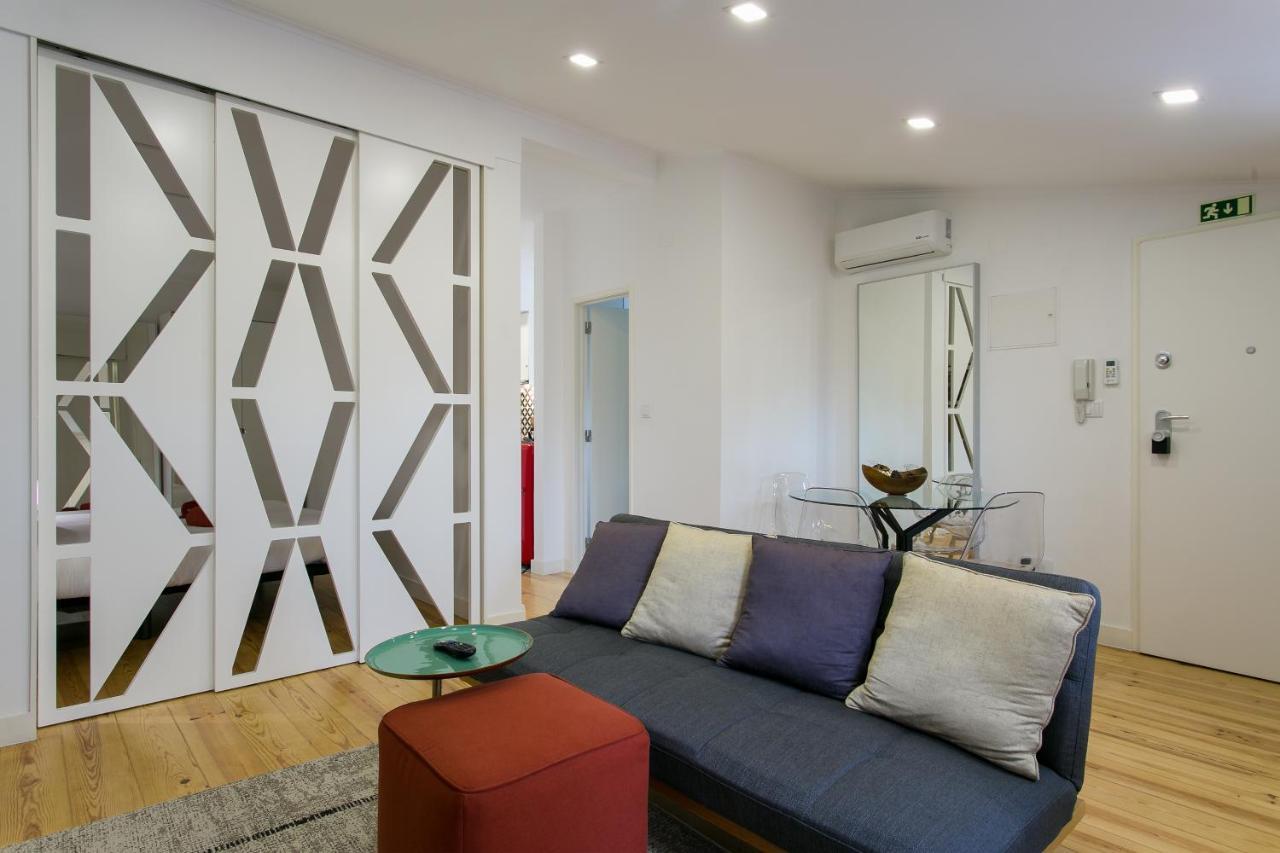 Beautiful & Unique Alfama Flat Apartment