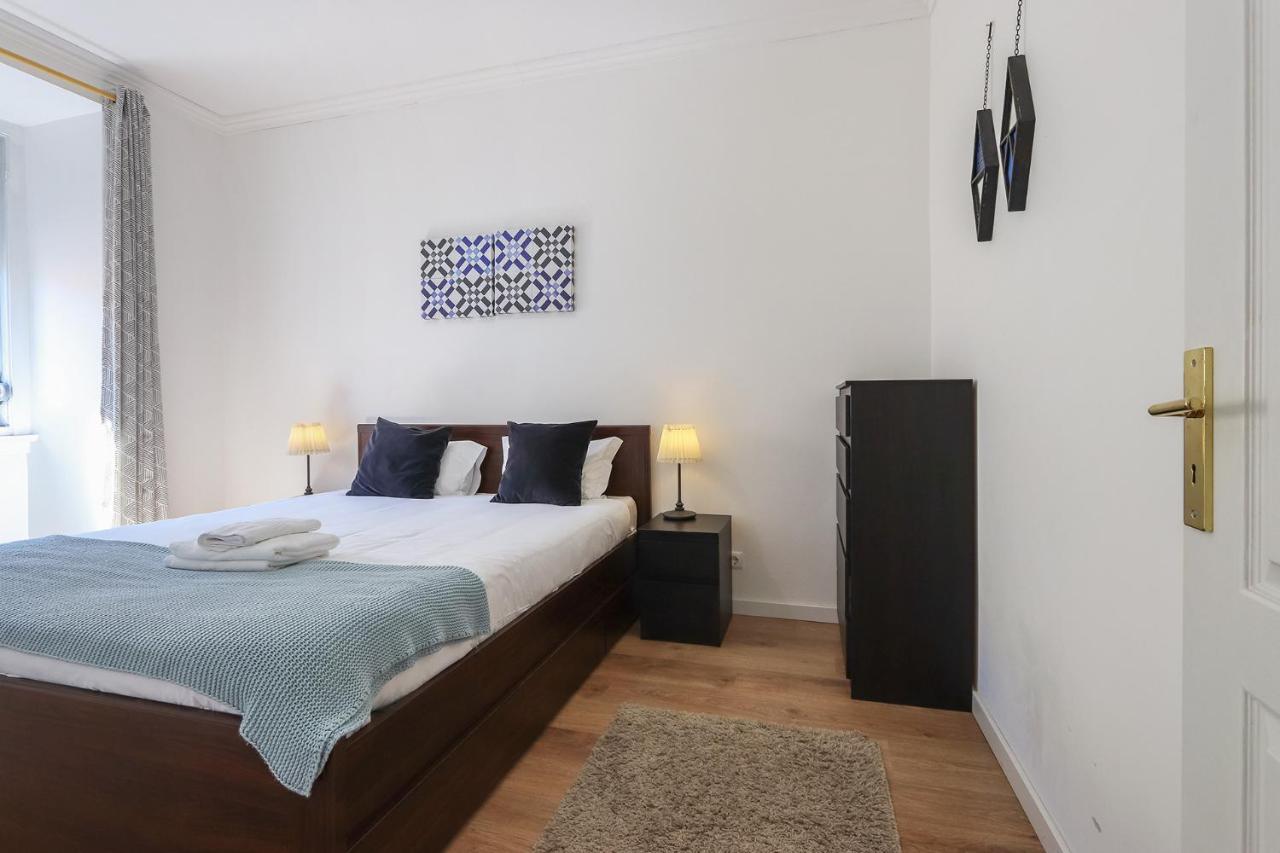 Apartment Grand Almirante By Homing *
