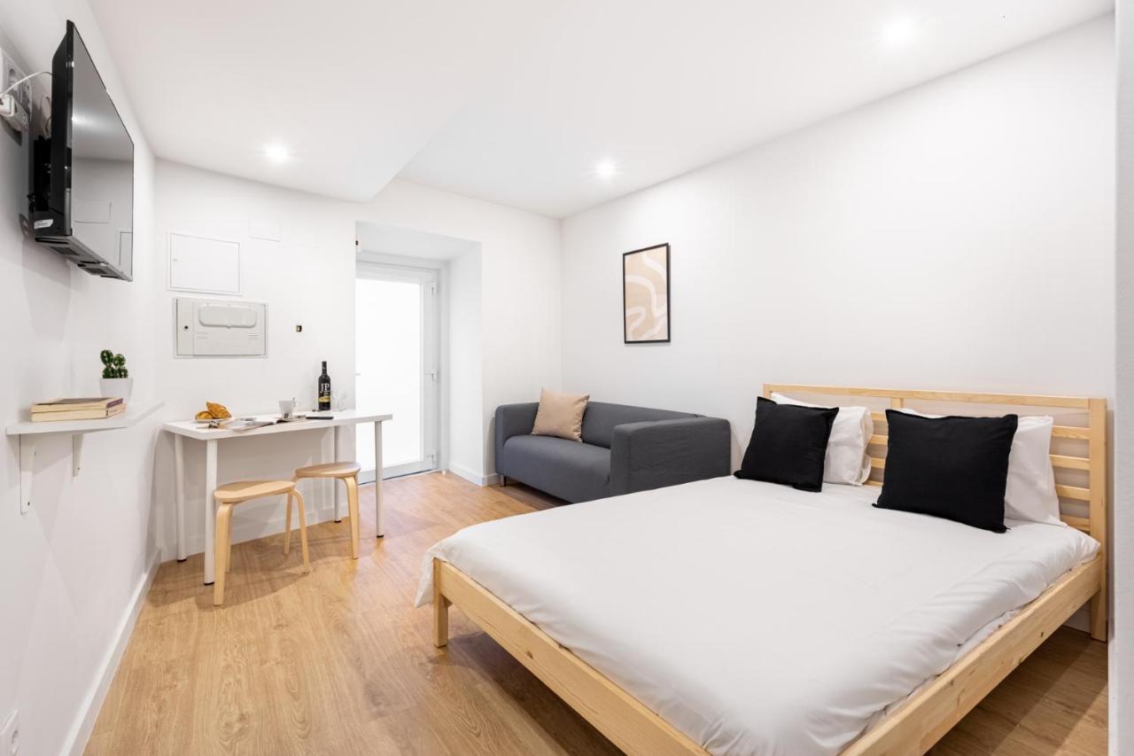 Apartment Altido Elegant Moments From Carmo Convent, In Bairro Alto *