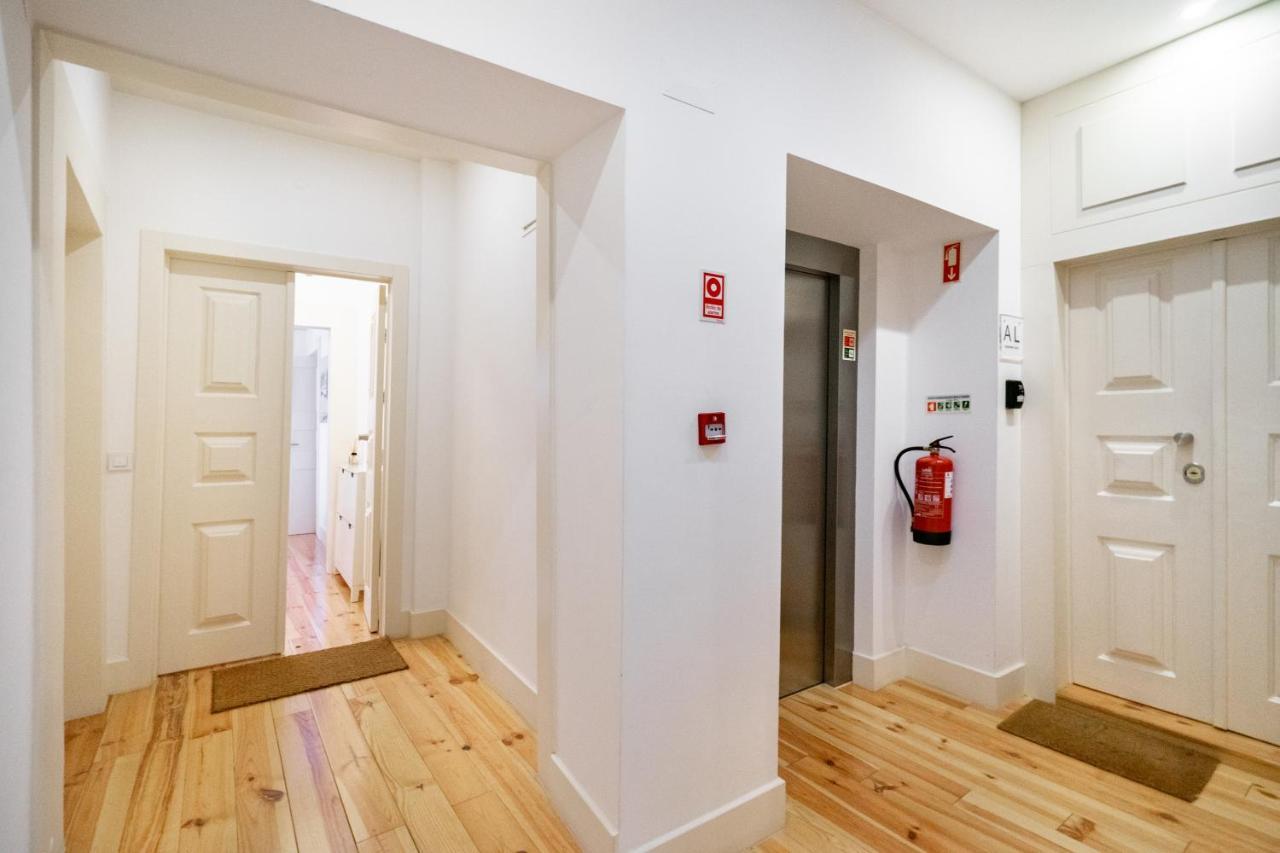 Whome Intendente Modern 1-bed W/ Lift & Ac In Notch Location * Lisboa