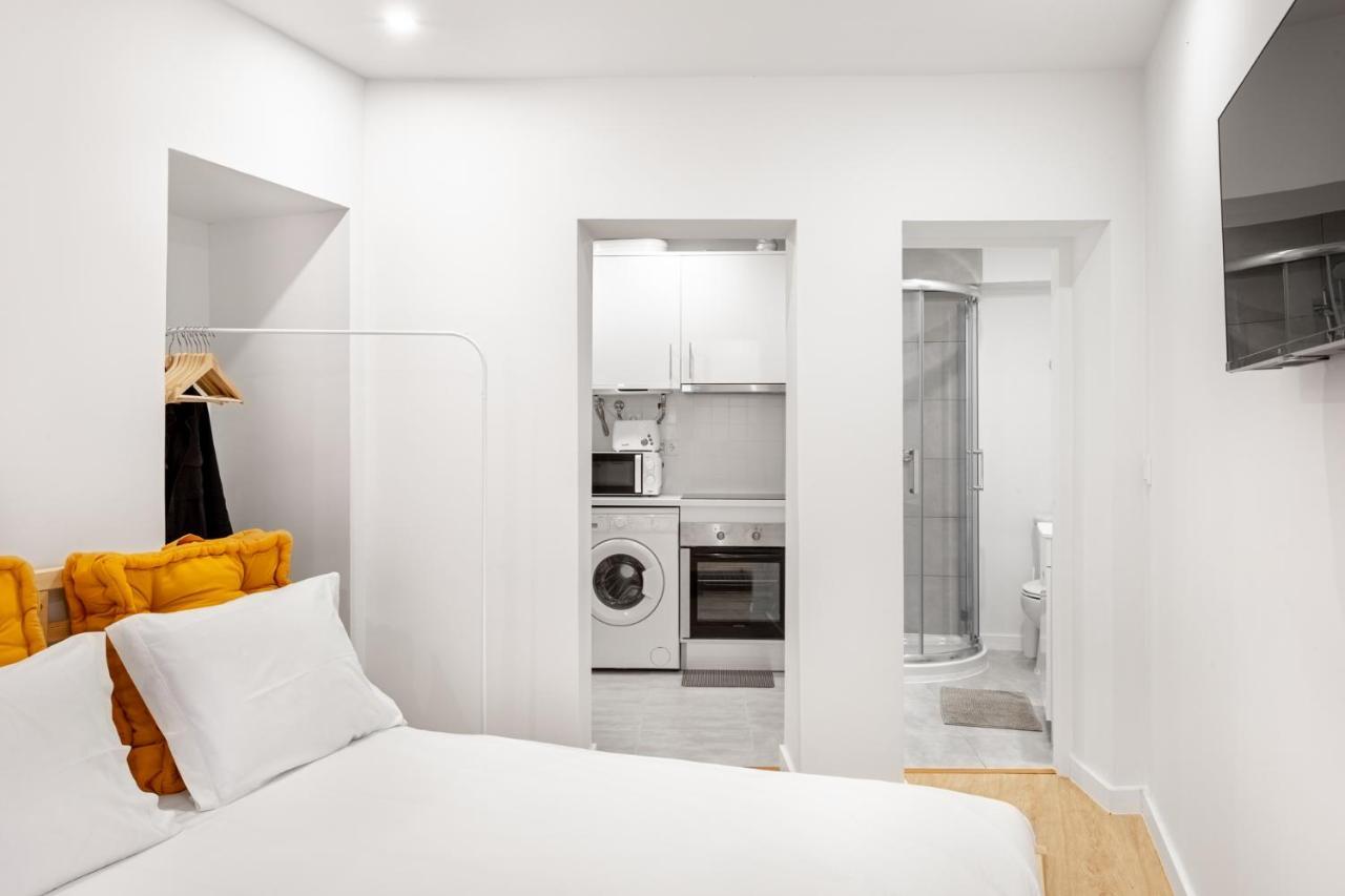 Apartment Altido Elegant Moments From Carmo Convent, In Bairro Alto *