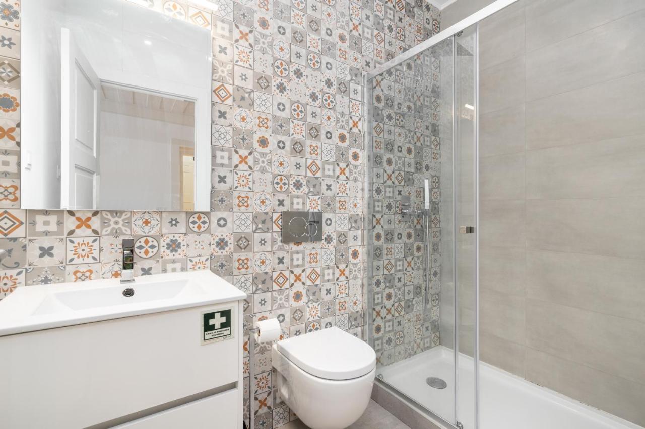 Whome Intendente Modern 1-bed W/ Lift & Ac In Notch Location *