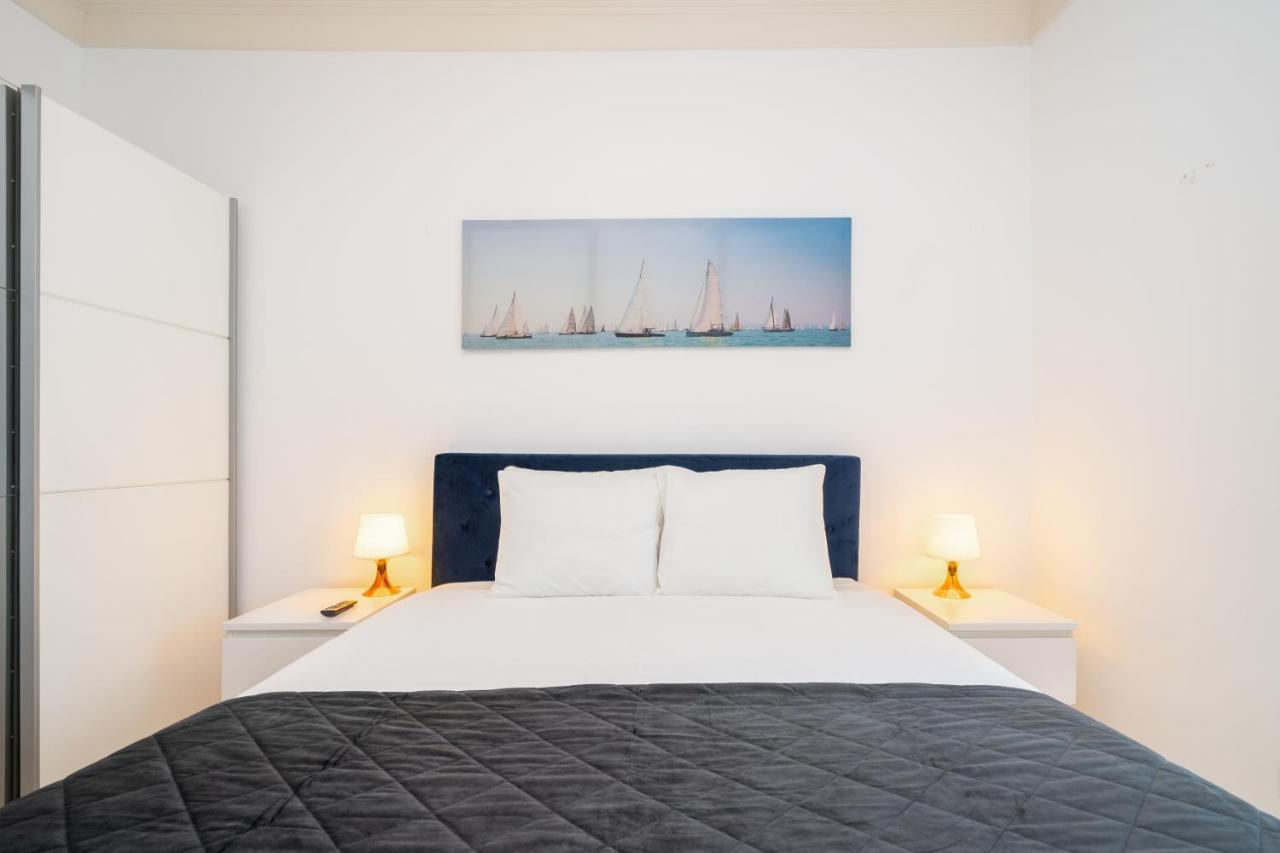 Whome Intendente Modern 1-bed W/ Lift & Ac In Notch Location Lisboa
