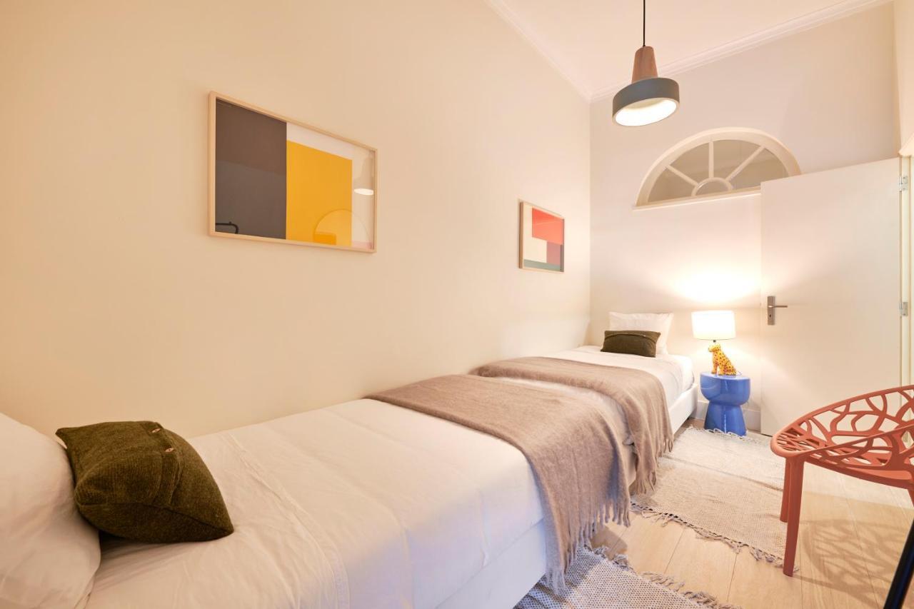 Charming 3br W/ Patio, By Timecooler Lisbon