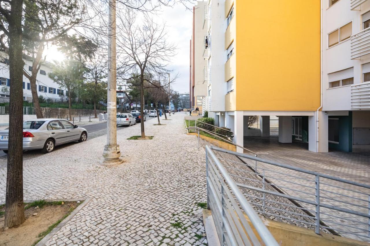 Akicity Penha Ebony Lisbon