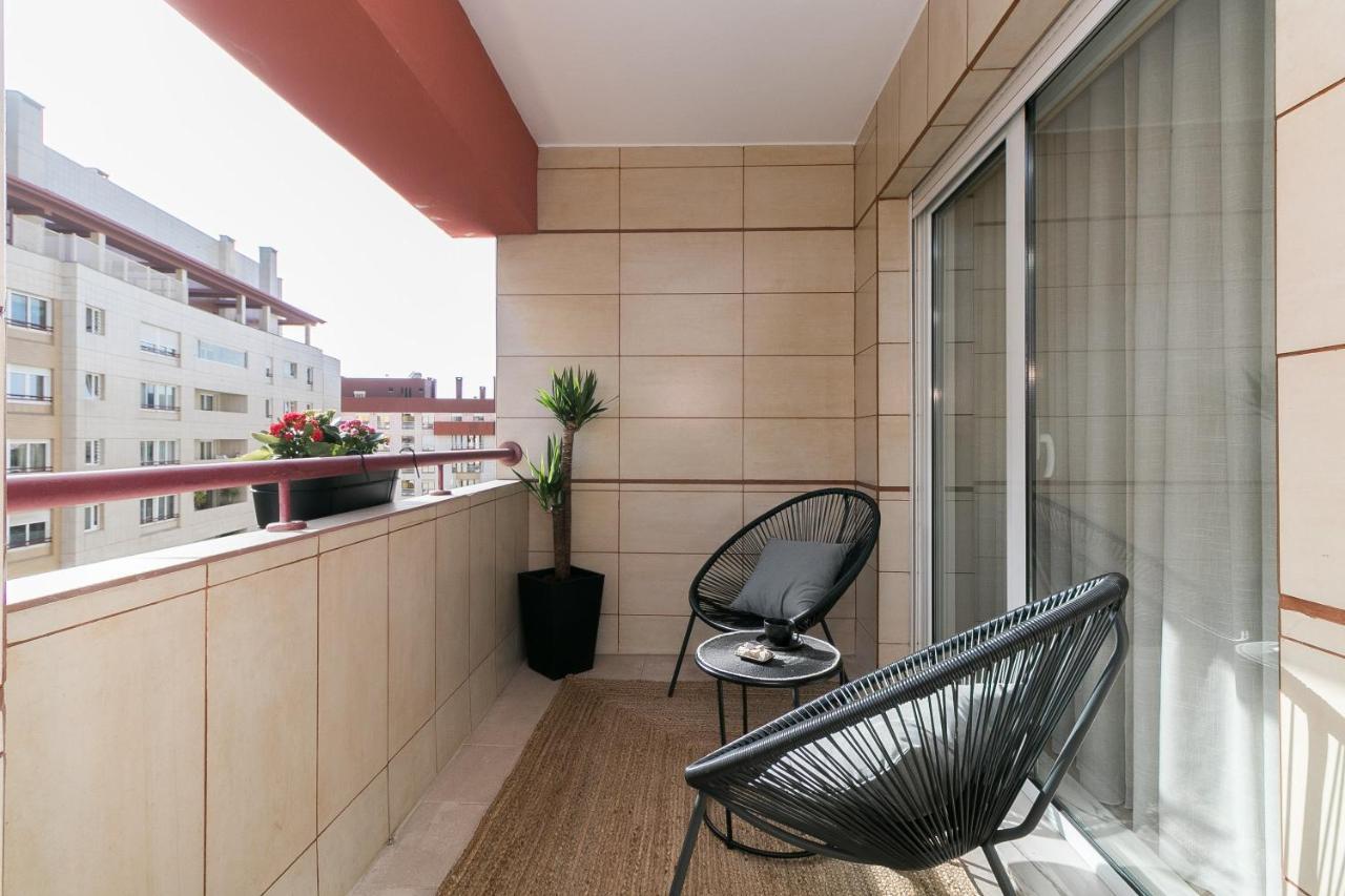 Premium Flat In Upscale Area, Balcony, Parking Apartment Lisbon
