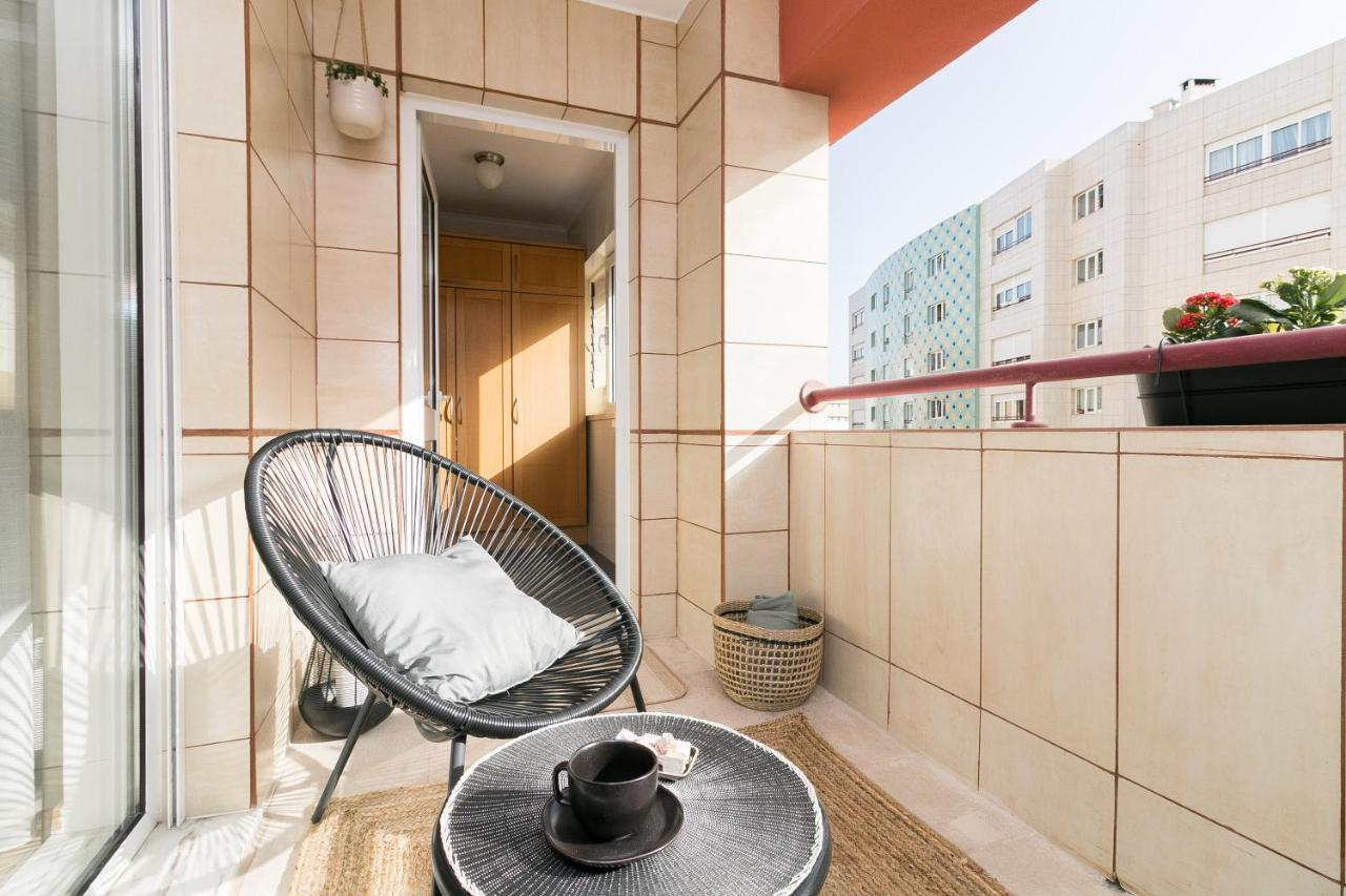 Premium Flat In Upscale Area, Balcony, Parking * Lisbon