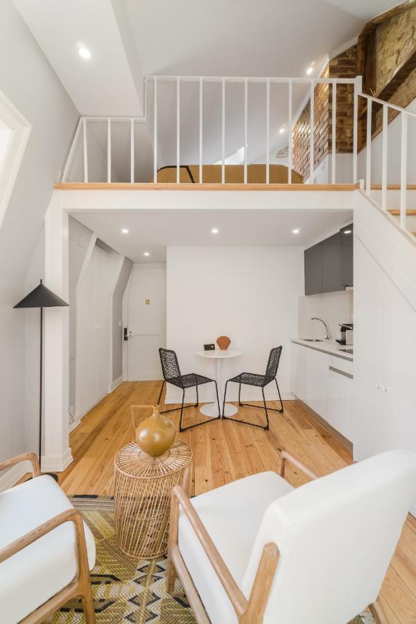 Casa Boma - Lighting & Modern With Balcony - Arroios Ii Apartment